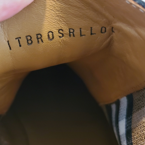 NWT$920 Burberry Men's Allostock Chelsea Black Signature Check Print Logo Boots - Picture 14 of 16